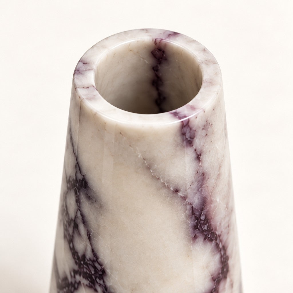 Conical Vase, edge detail