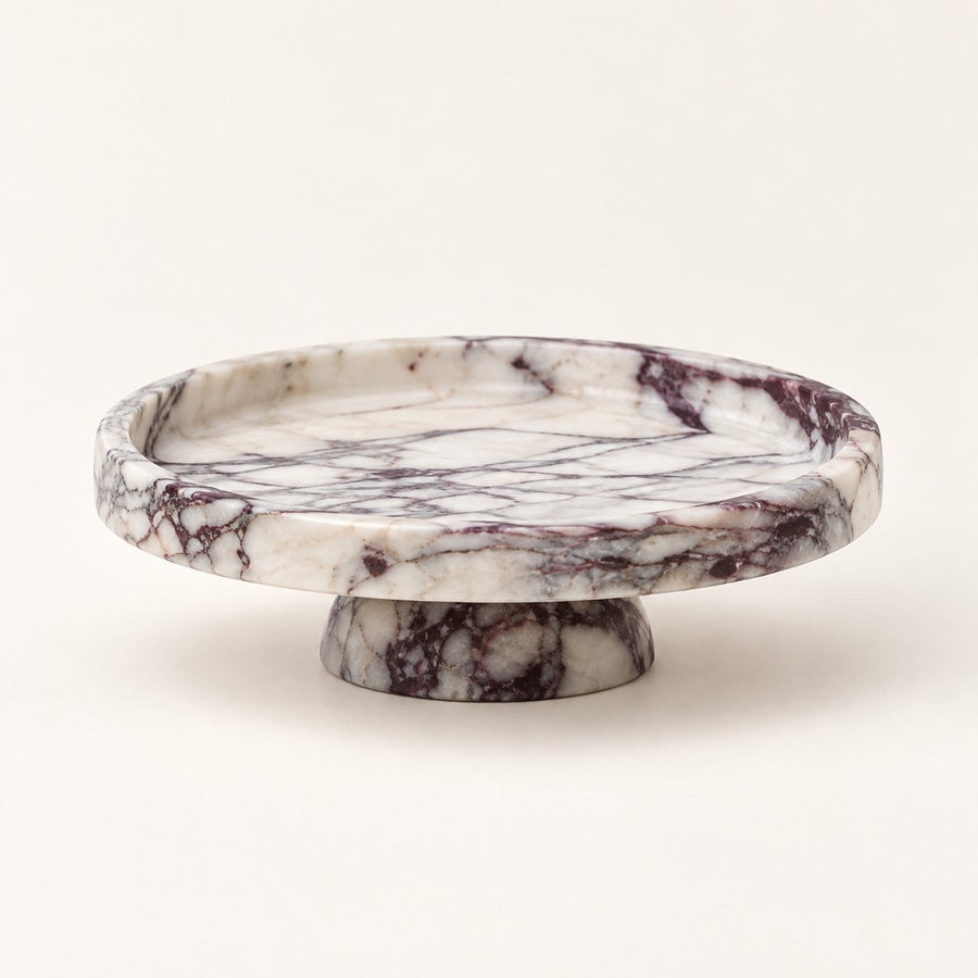 Round Tray with Round Base in Calacatta Viola, studio view