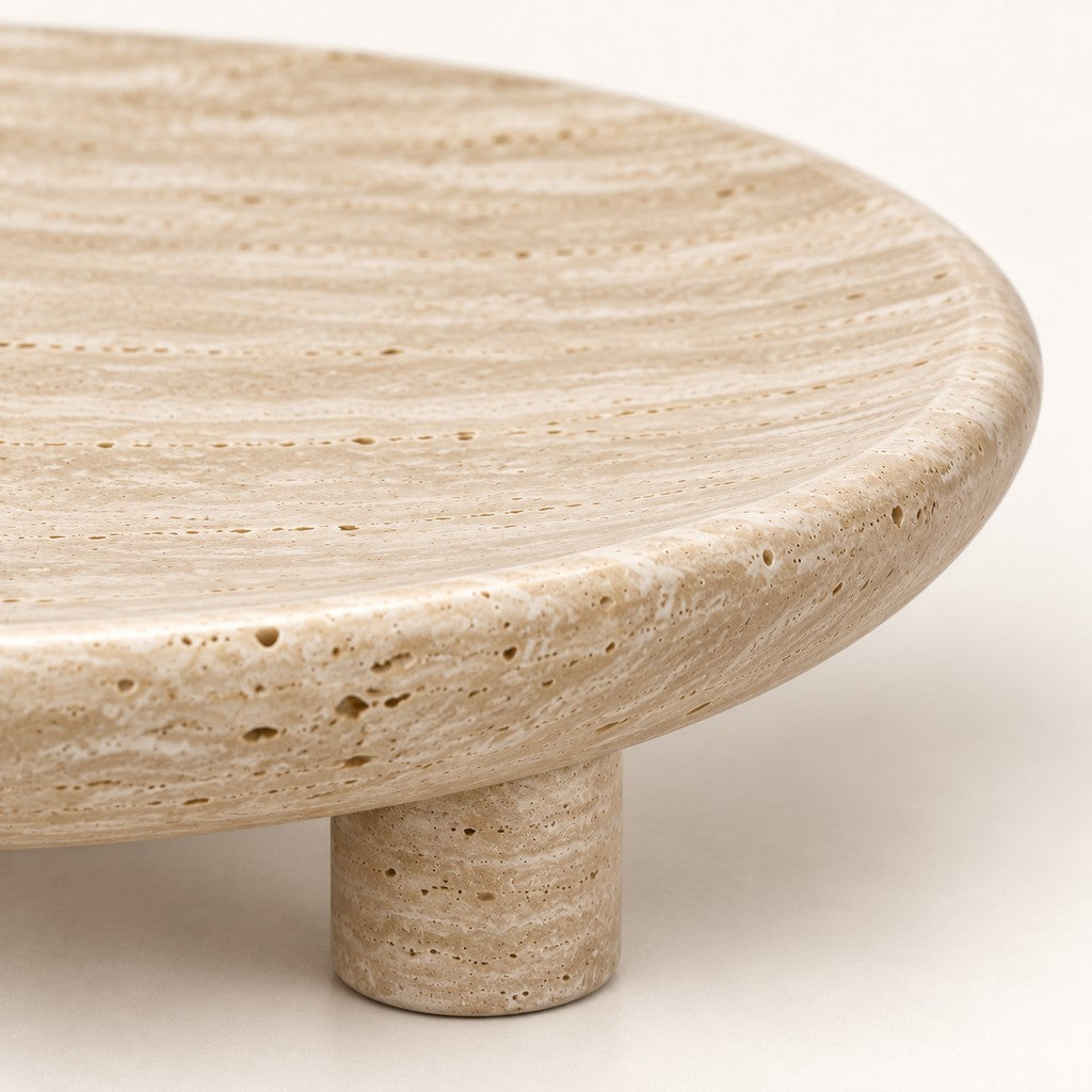 Round Tray with 3 Legs, edge detail