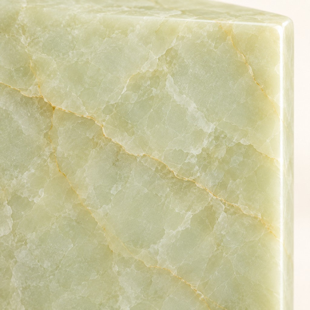 Three-Opening Toothbrush Holder: close-up of the Fendi Green surface